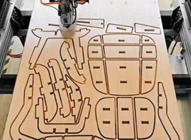 Découpe bois et plastique à la forme (CNC)
