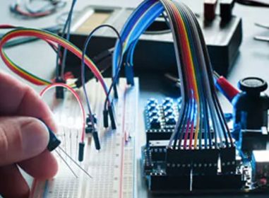 Développement électronique